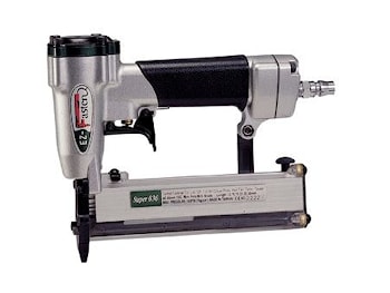 Пневмоинструмент для шпильки  